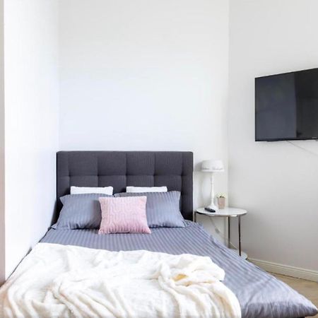 Scandinavian Home 21 In Heard City ヘルシンキ エクステリア 写真